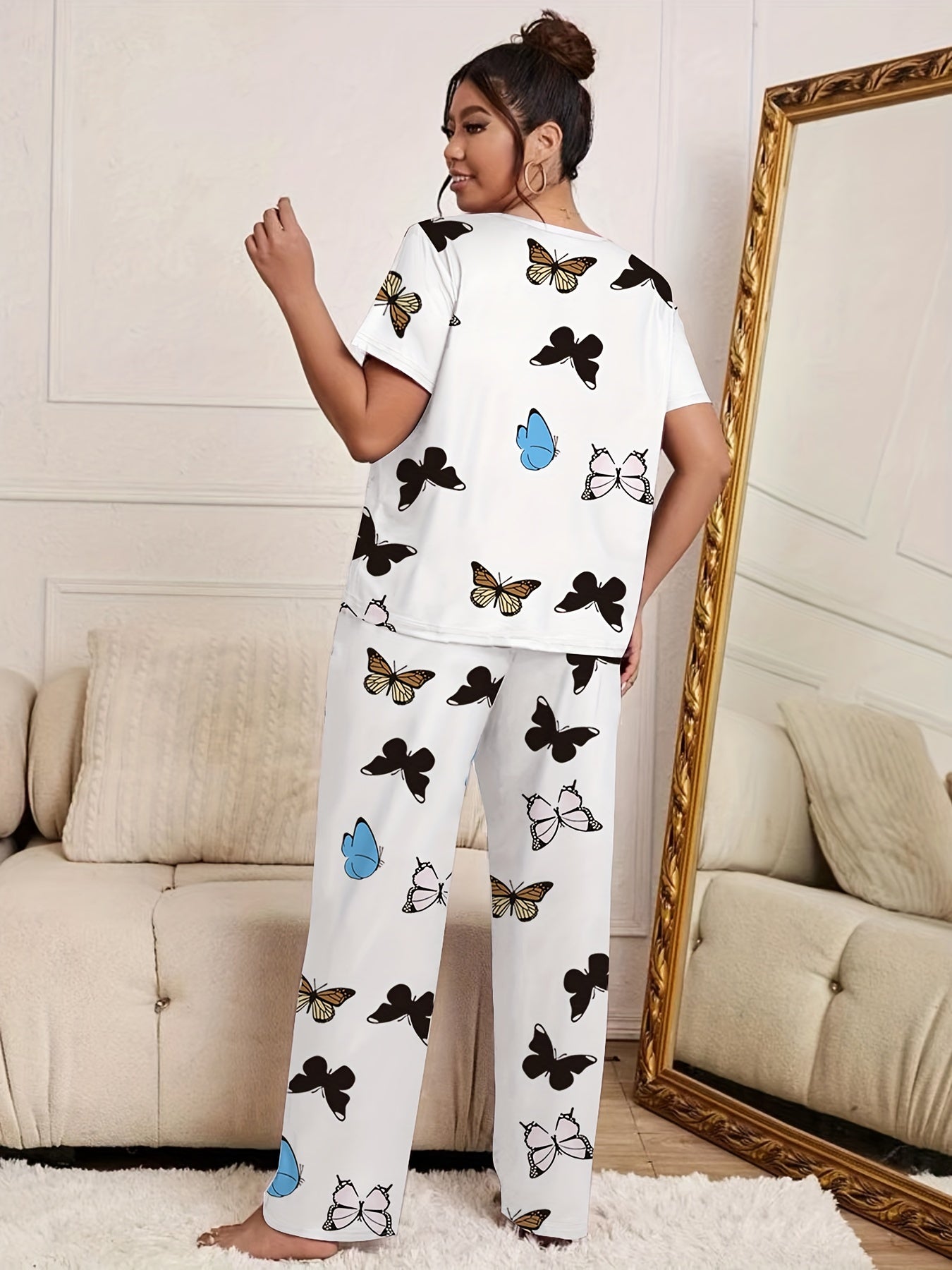 Butterfly Print Pajama Set Tee & Pants Lounge Two Piece Set