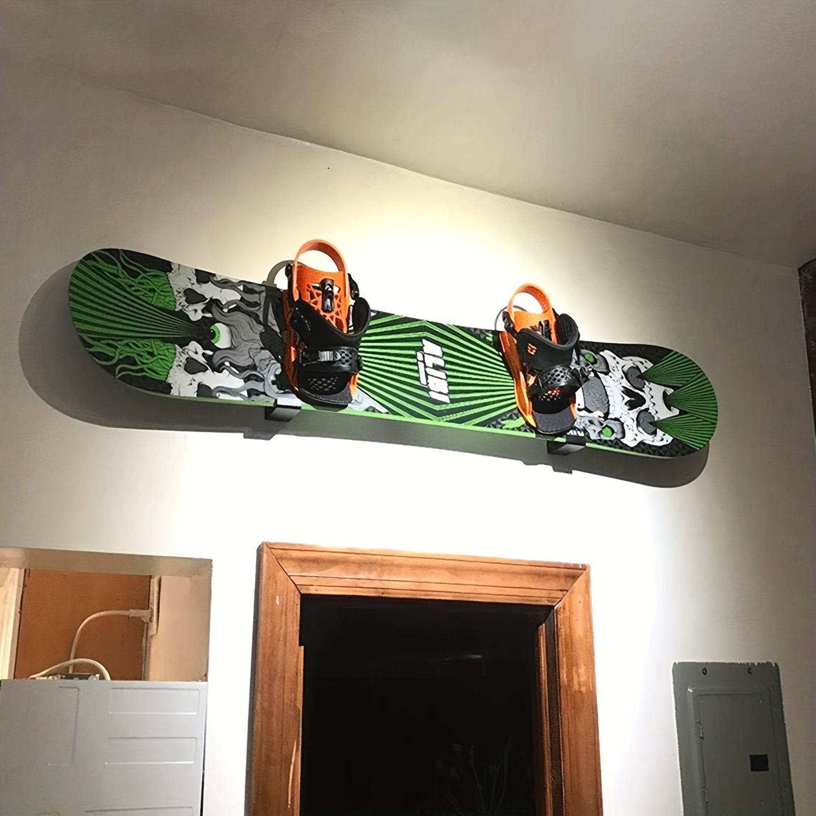 Wall Mounted Snowboard Rack - Easy Installation - Skiing Board Display Rack