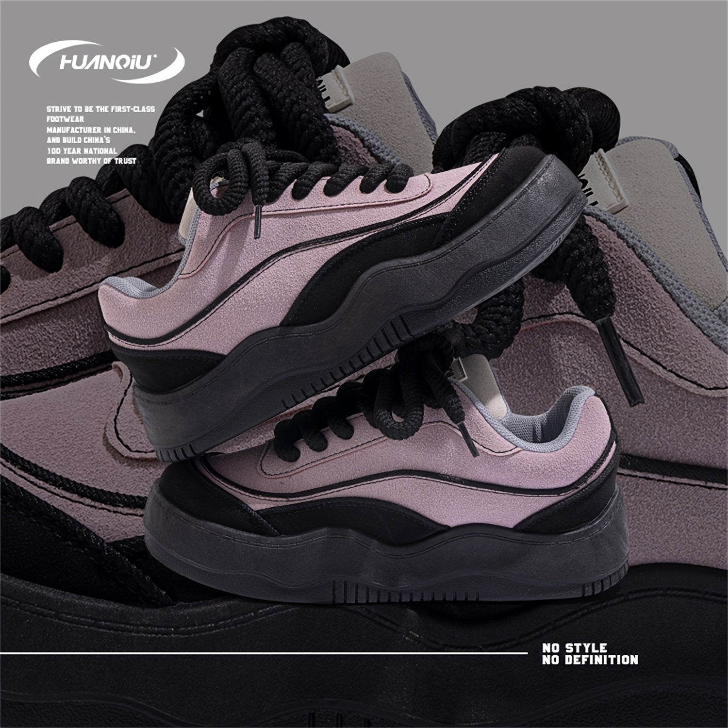 HUANQIU Women's Retro Board Shoes Thick Sole Round Toe Lace Up Sports Sneakers