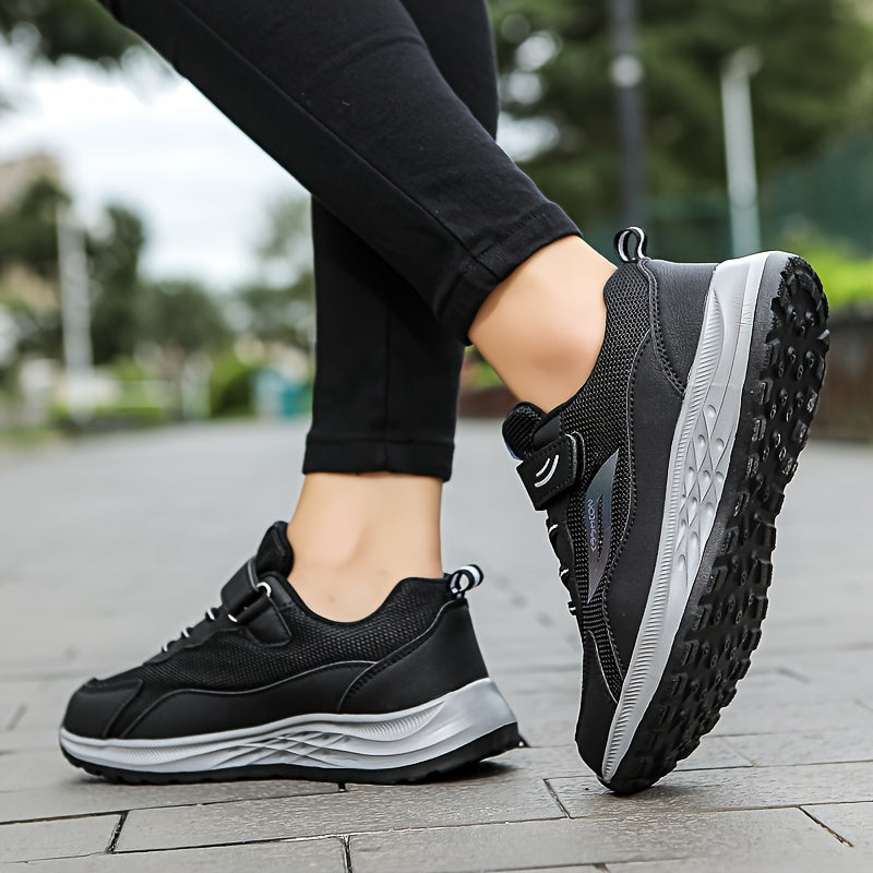 Women's Casual Outdoor Running Shoes Lightweight Fitness Sneakers