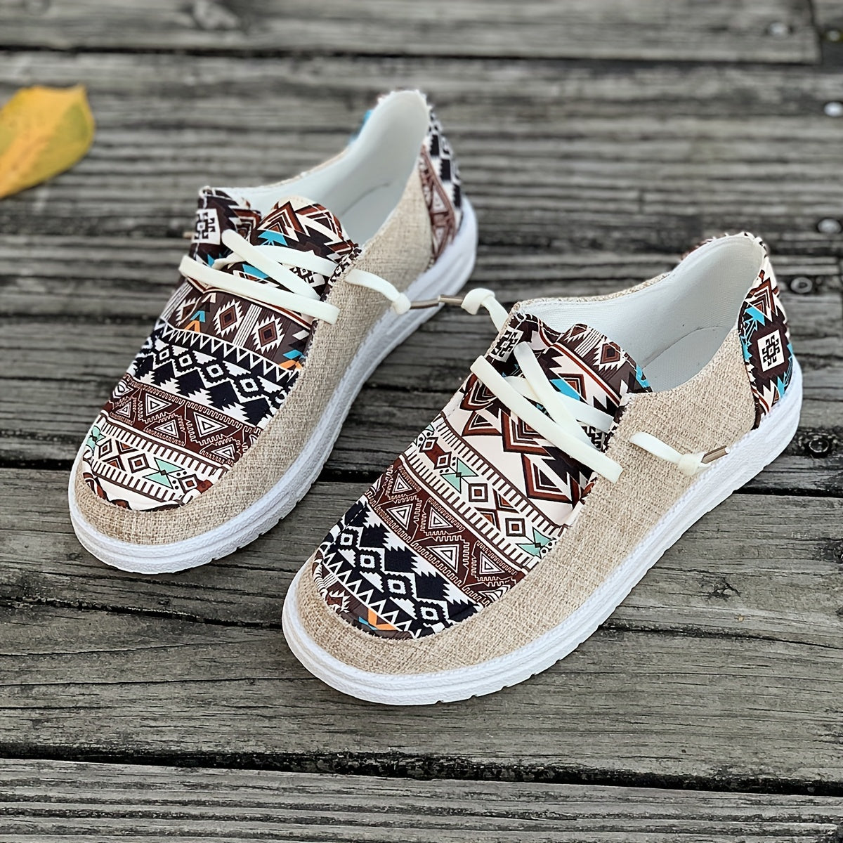 Women's Matching Square Pattern Skate Shoes