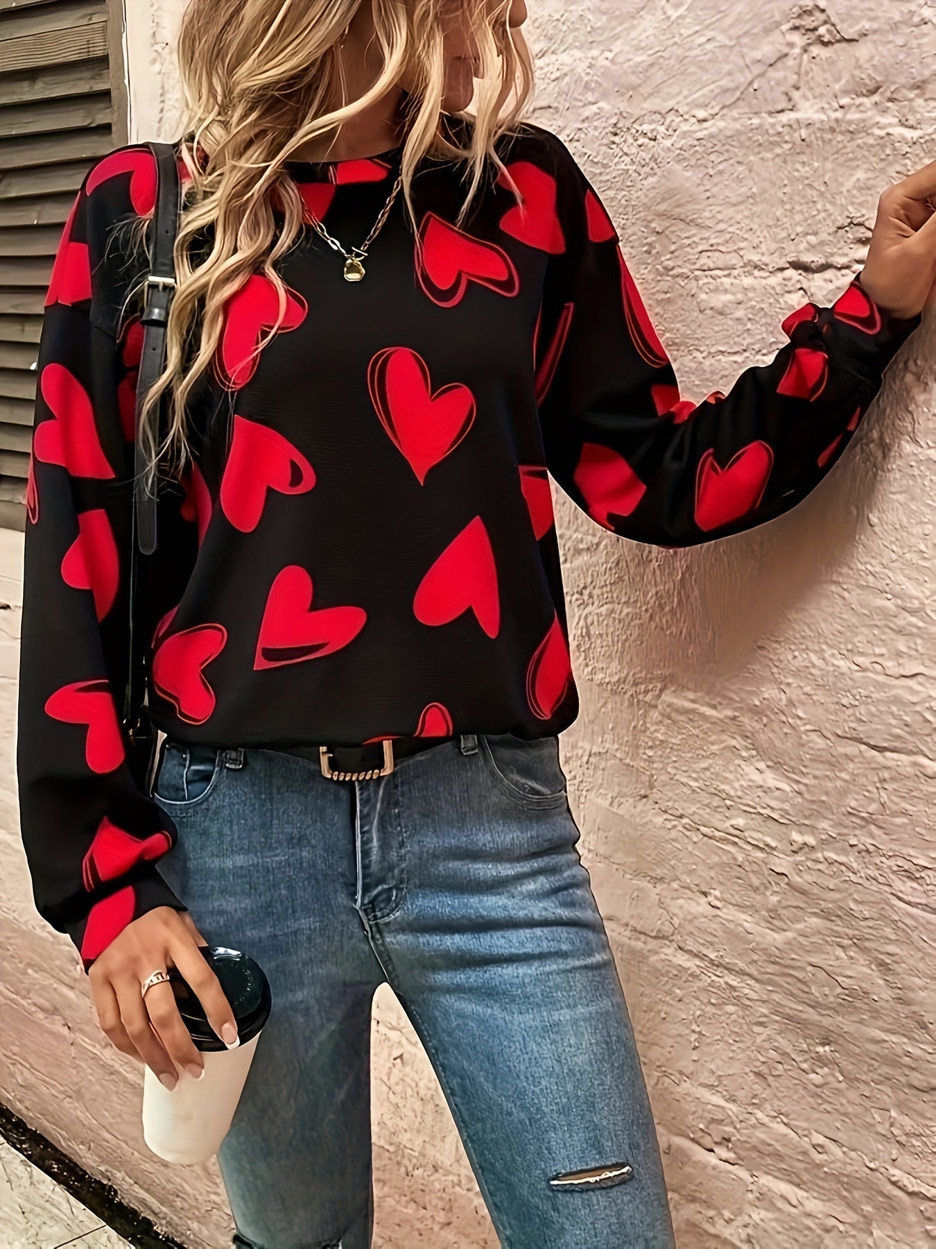 Heart Print Pullover Sweatshirt Crew Neck Long Sleeve for Spring & Fall
