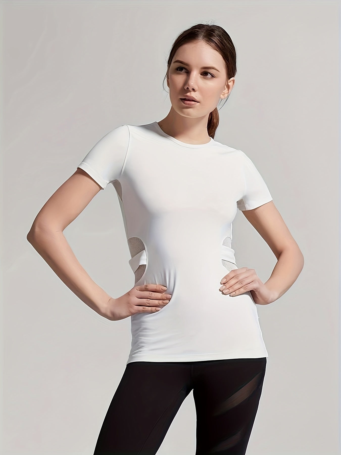 Women's Short Sleeve Sports T-Shirt Round Neck Breathable Loose Yoga Top