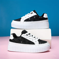 Girl's Low Top Skate Shoes Comfy Non Slip Lace Up Sneakers For Kids