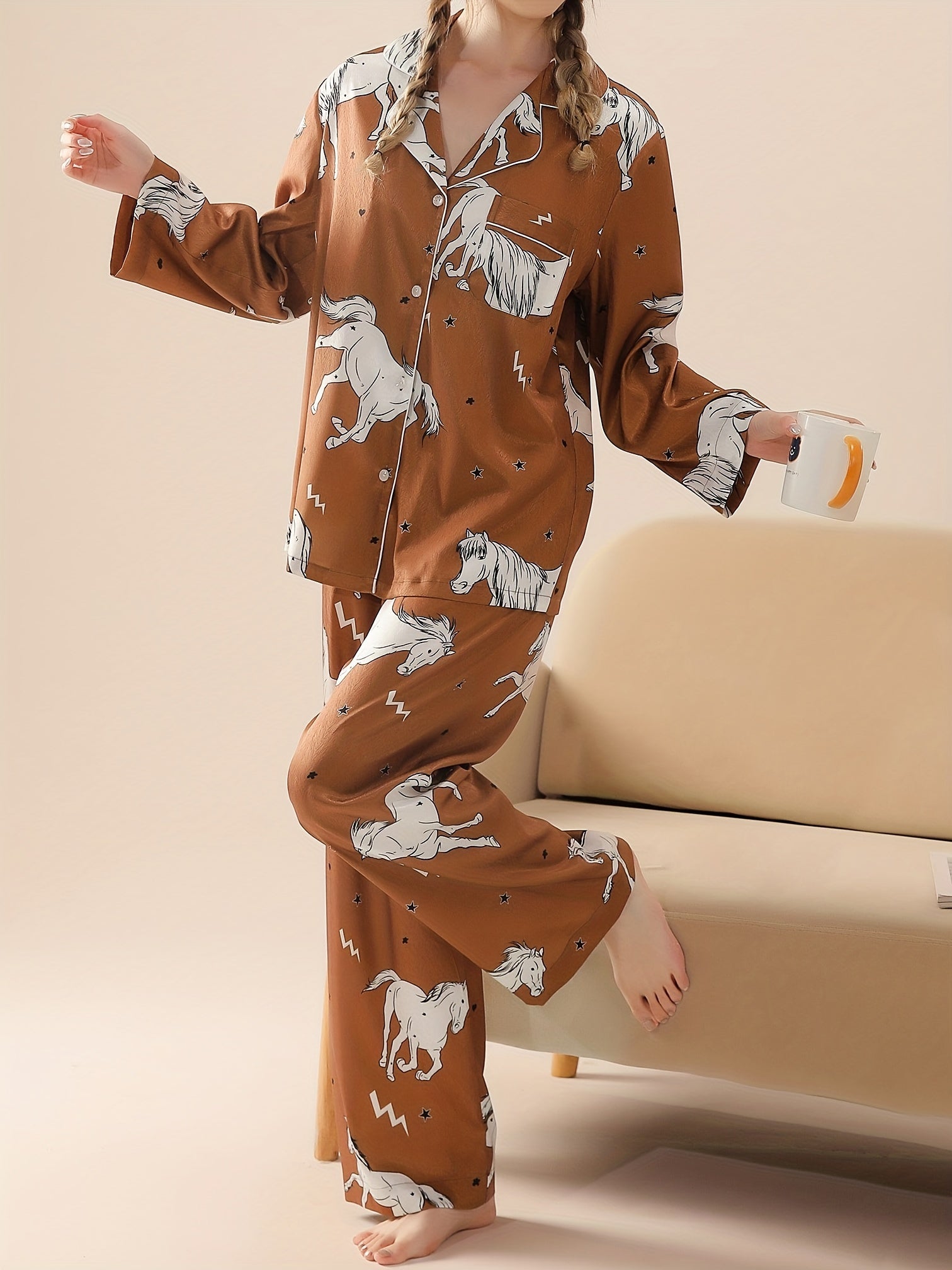 Horse Print Pajama Set Long Sleeve Top & Pants Women's Sleepwear