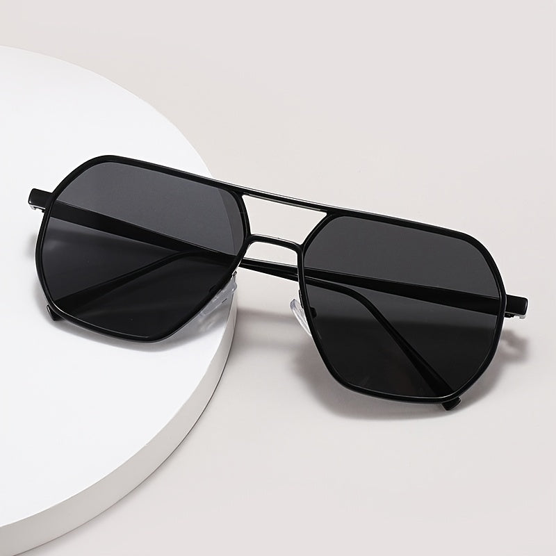 Men's Retro Sunglasses Black Frame UV400