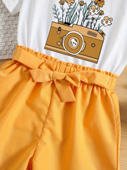 2pcs Toddler Girls Flowers Graphic T Shirts & Paperbag Waist Belted Shorts Set