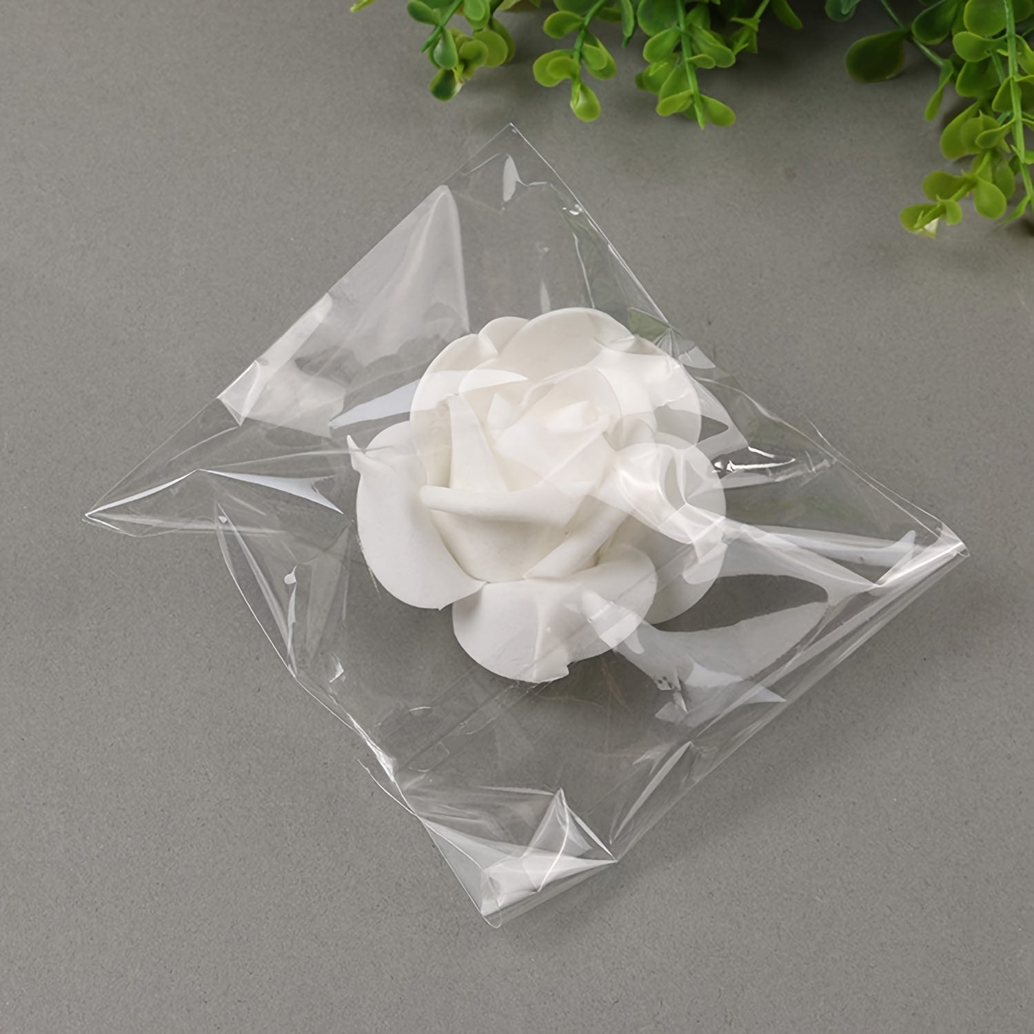 200pcs Self-sealing Cellophane Bag Reusable Packaging Gift