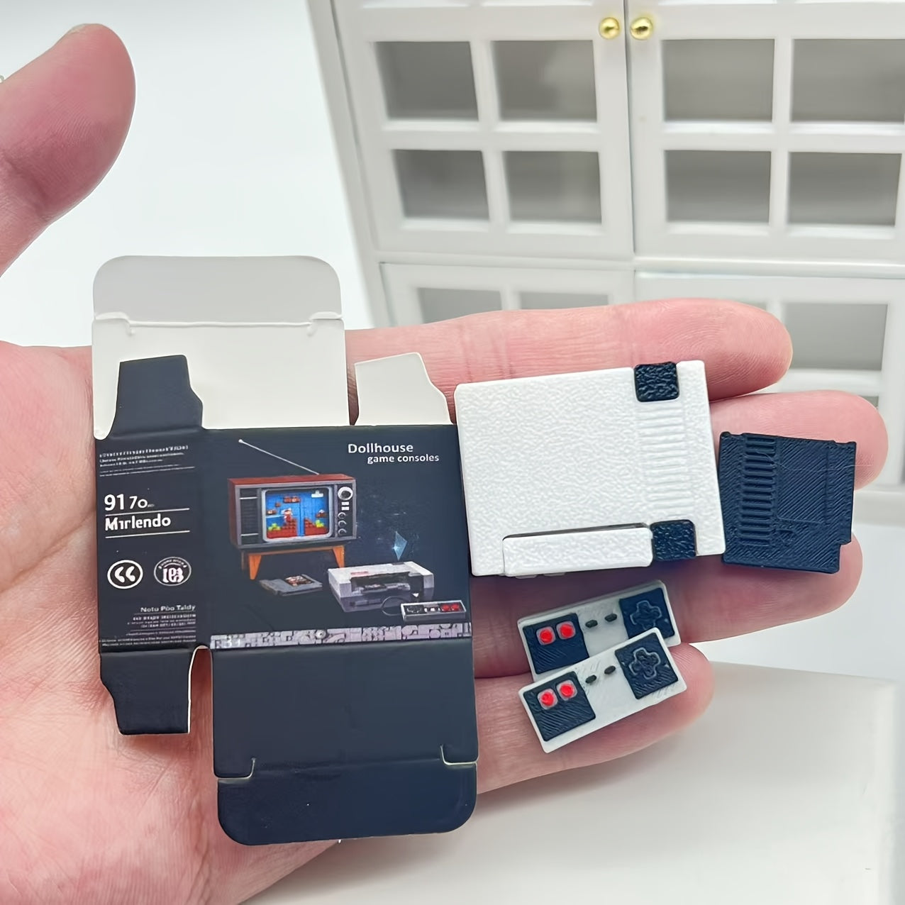 1:12 Scale DIY Dollhouse Game Console Model Retro Decor Red B