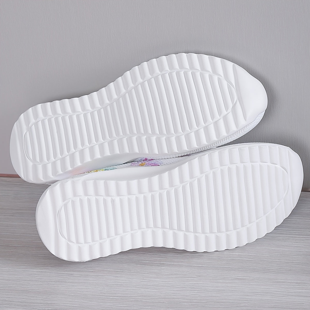 Butterfly Pattern Breathable Walking Shoes Soft Sole Non Slip Sneakers