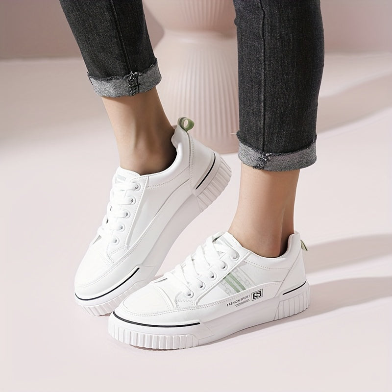 Women's Lace-up Low Skate Shoes Soft Sole Casual Sneakers