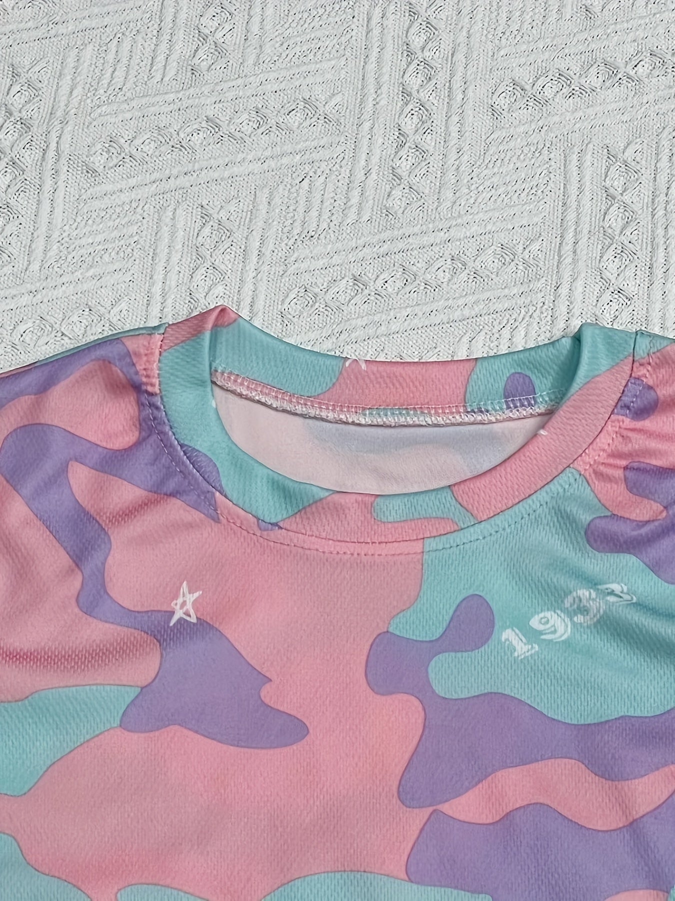 Boys Camouflage Outfit Round Neck T shirt & Shorts Kids Summer Clothes Sets