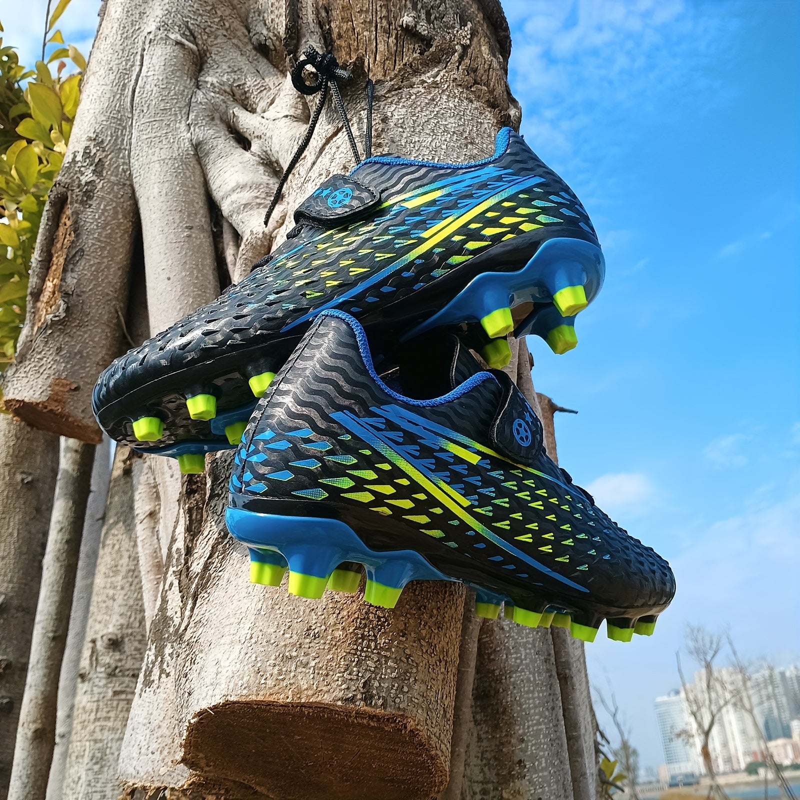 Youth Spiked Football Cleat Non-Slip Outdoor Soccer Shoes