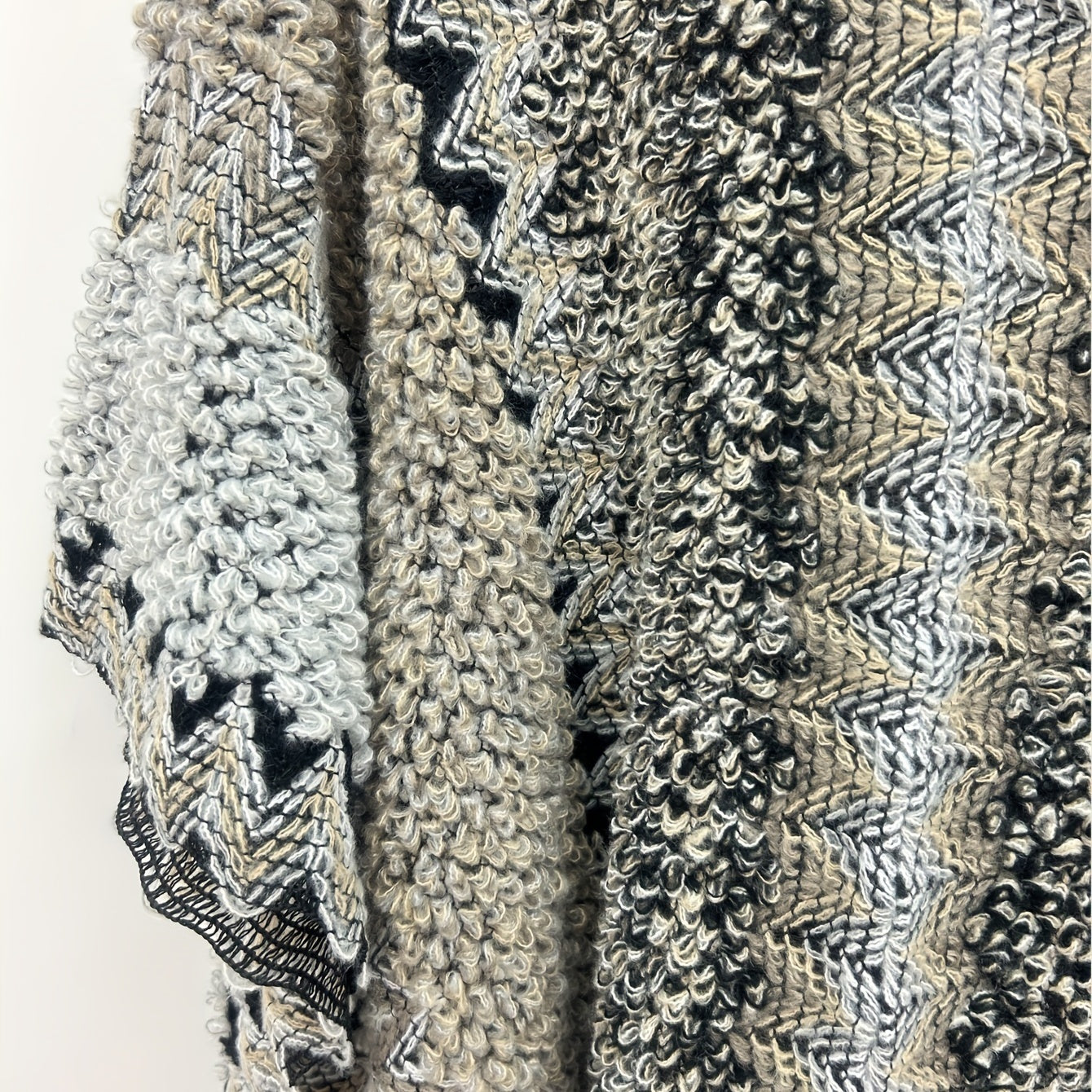 Boho Tassel Knit Shawl Vintage Wrap Warm Cape Cardigan Windproof Cloak