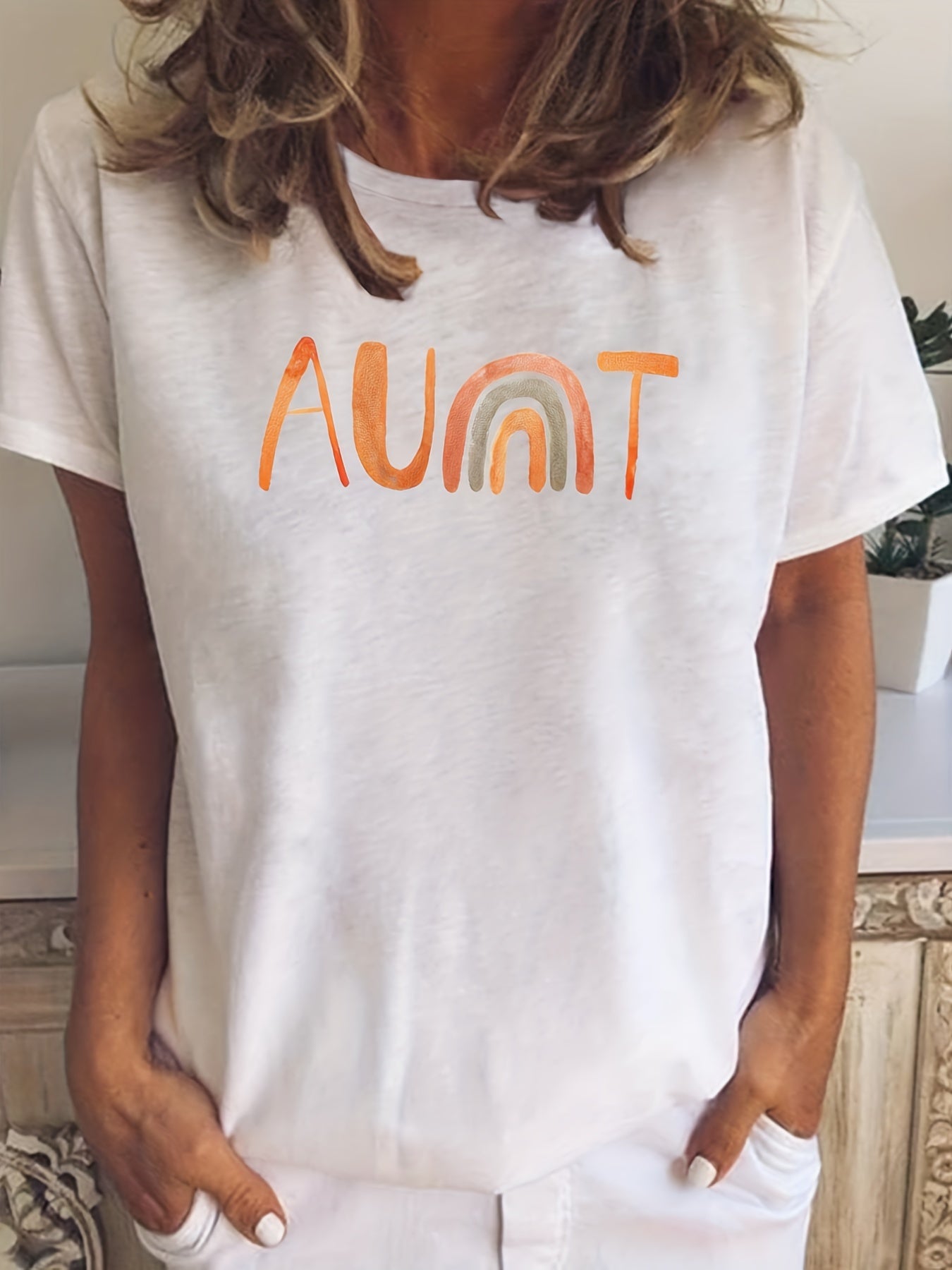 Aunt Letter & Rainbow Print T-shirt Round Neck Short Sleeve Fashionable Tee