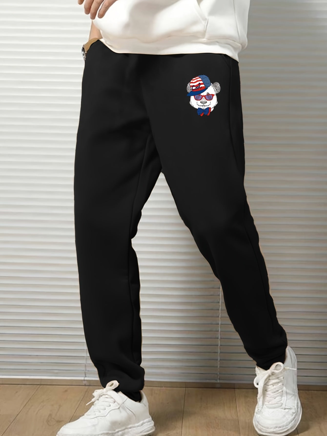 Men's Cartoon Bear Print Loose Sweatpants
