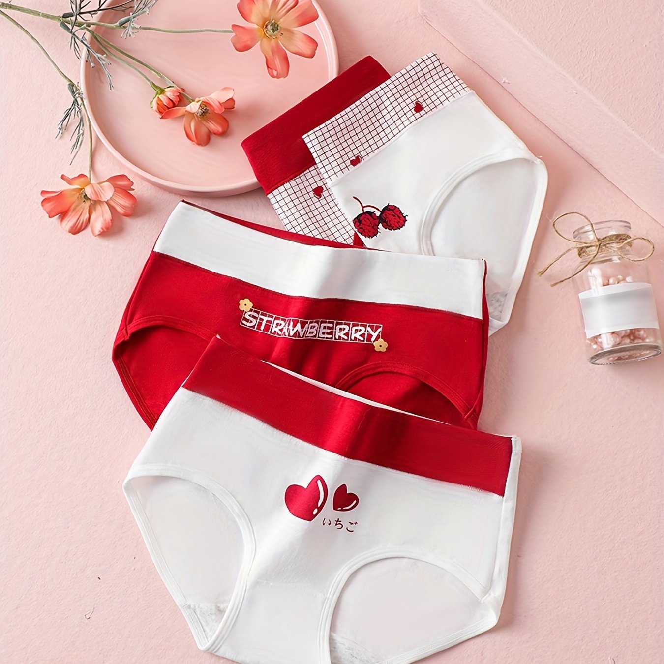 4pcs Letter & Heart Print Briefs Women's Panties