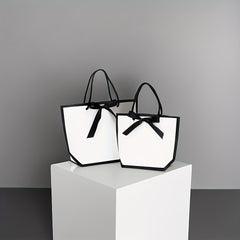10pcs Large Capacity Gift Bags for Holidays and Special Occasions