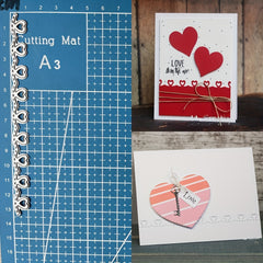 Mini Heart Edge Metal Cutting Dies for DIY Gift Package and Card Making