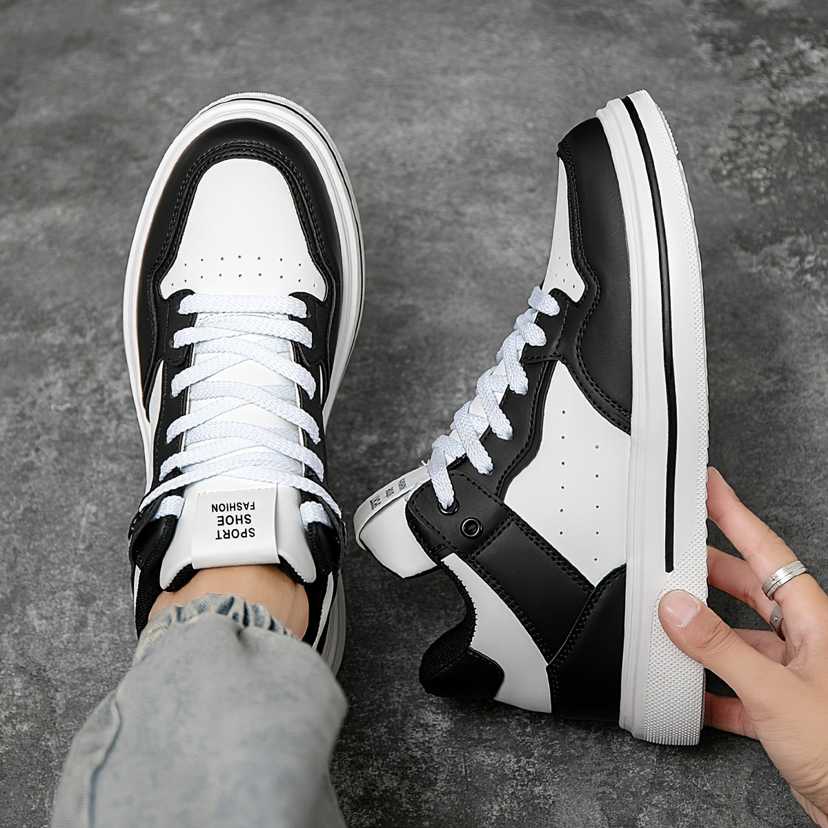 Men's Color Block Skate Shoes Non Slip Casual Lace Up Sneakers