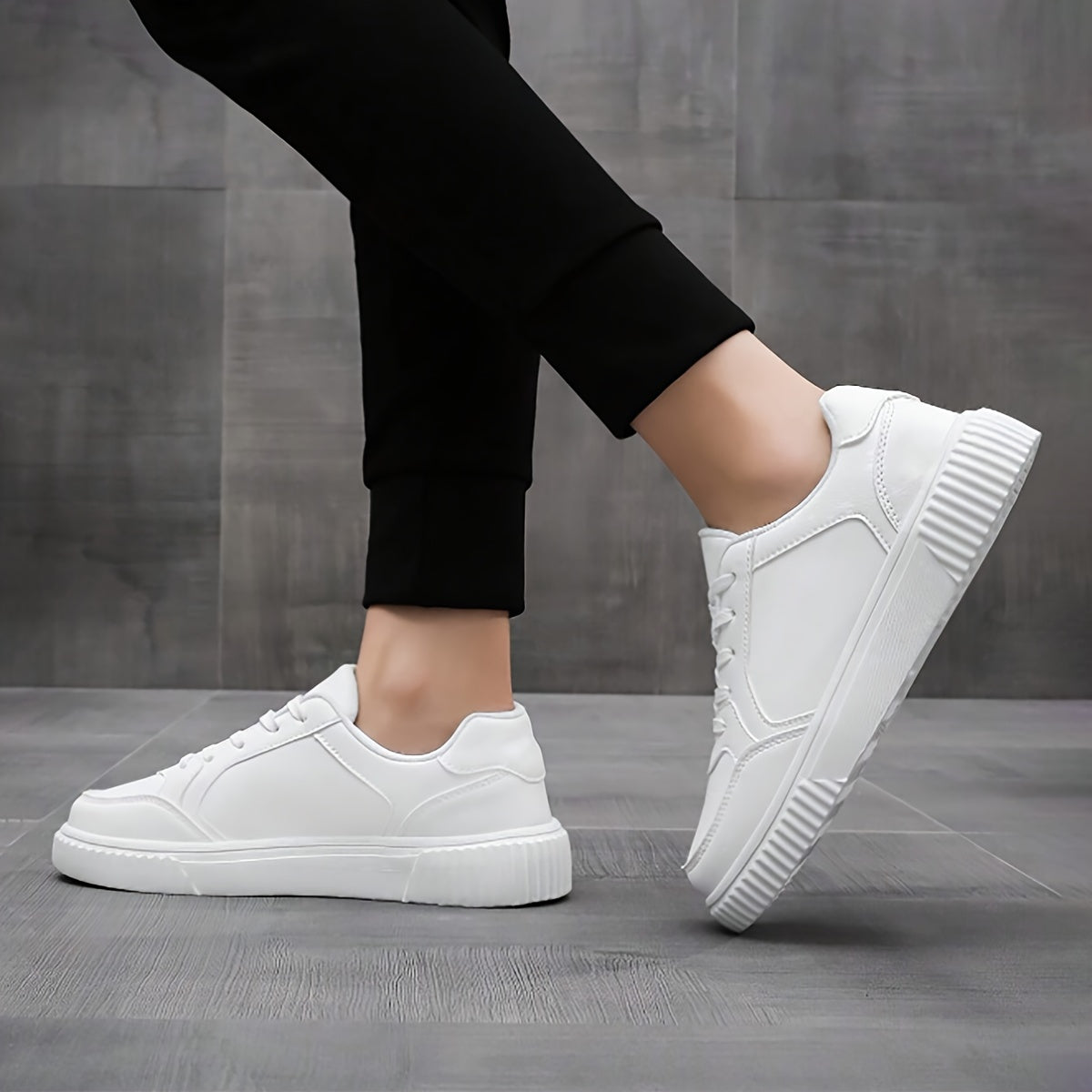 Women's Solid Casual Skate Shoes Lightweight Low Top Sport Shoes