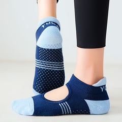 Letter Graphic Stripe Yoga Socks Anti-slip Athletic Ankle Socks