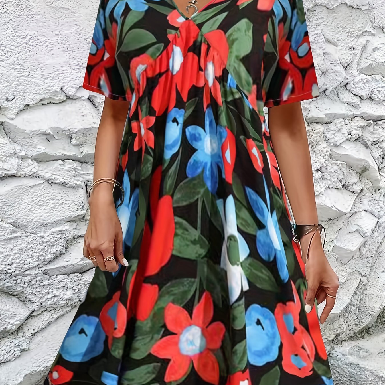 Women's Floral Print V-Neck Mini Dress