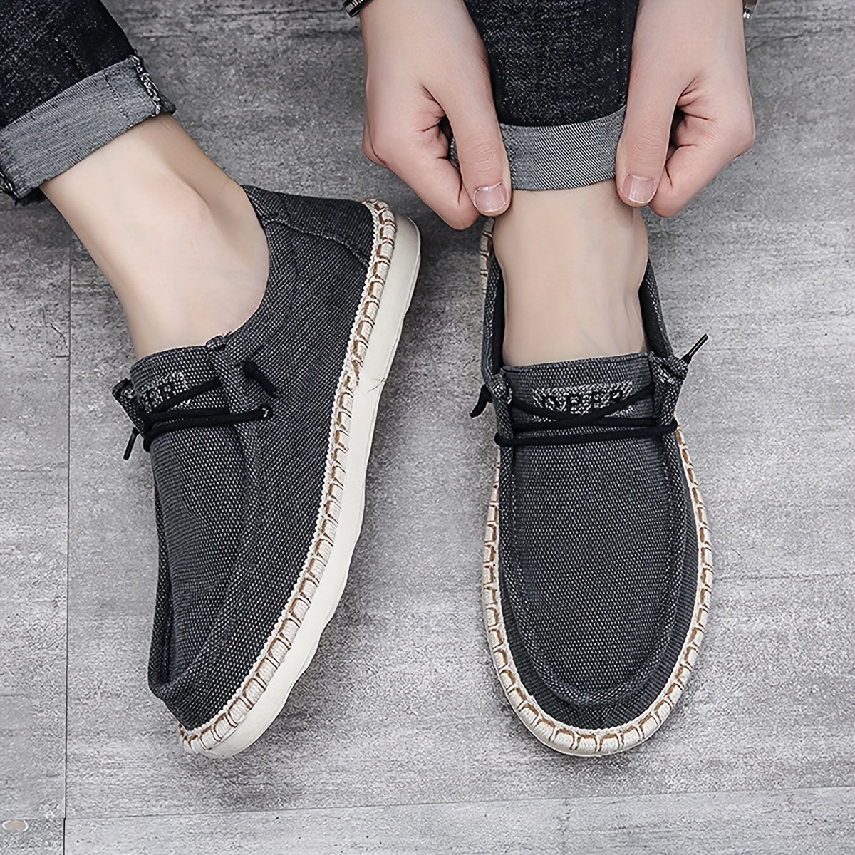 Canvas Slip On Sneakers for Men Breathable Non-slip Shoes