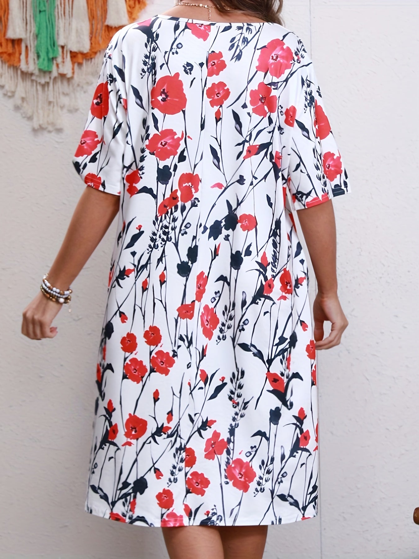 Women's Plus Floral Print Short Sleeve Dress With Pockets