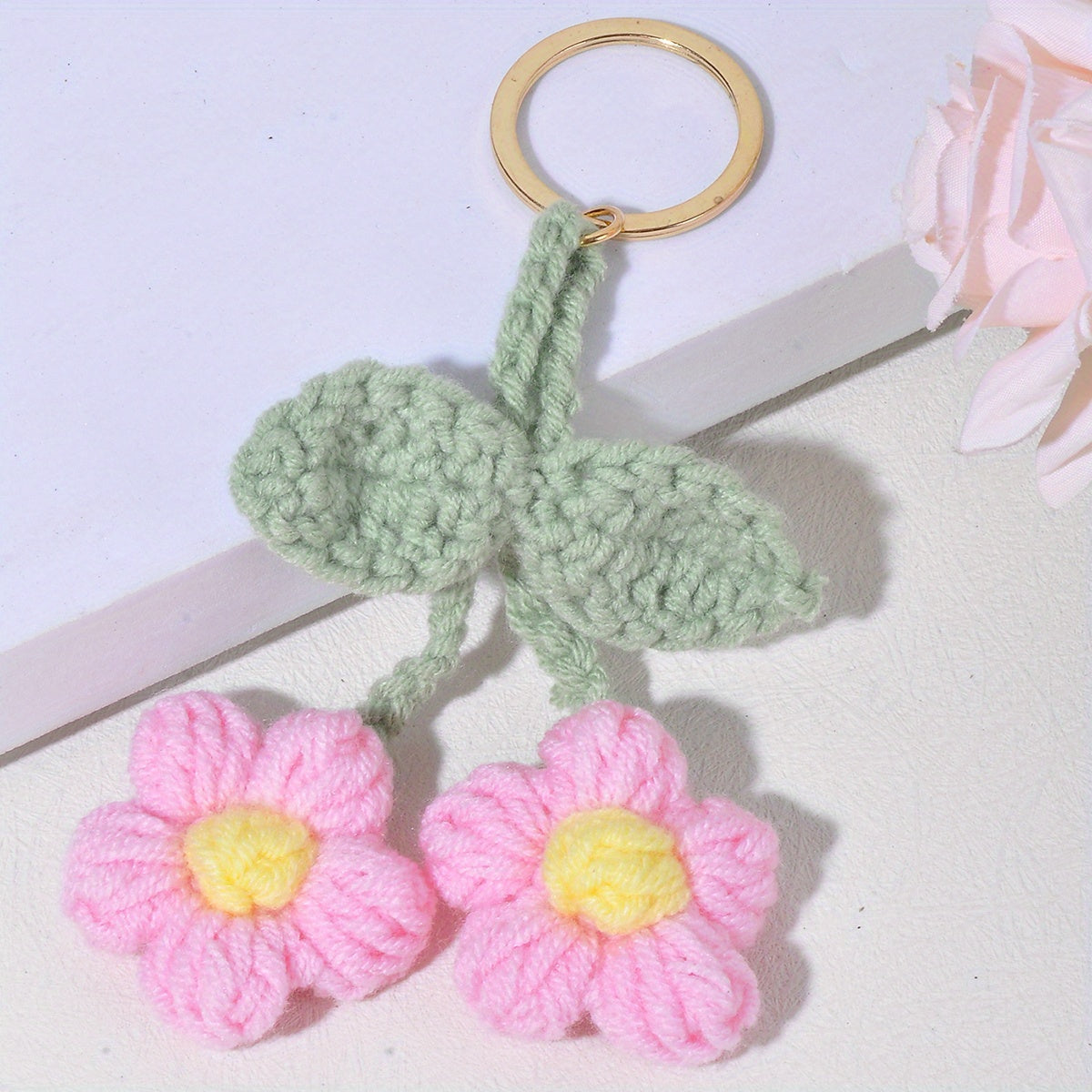Crochet Flower Keychain Pendant Woolen Daisy Knitting Ornament