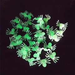 20pcs Halloween Glow Dark Spiders Plastic Toys Props