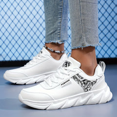Women's Outdoor Skate Shoes Classic Thick Bottom Lace-up Sneakers