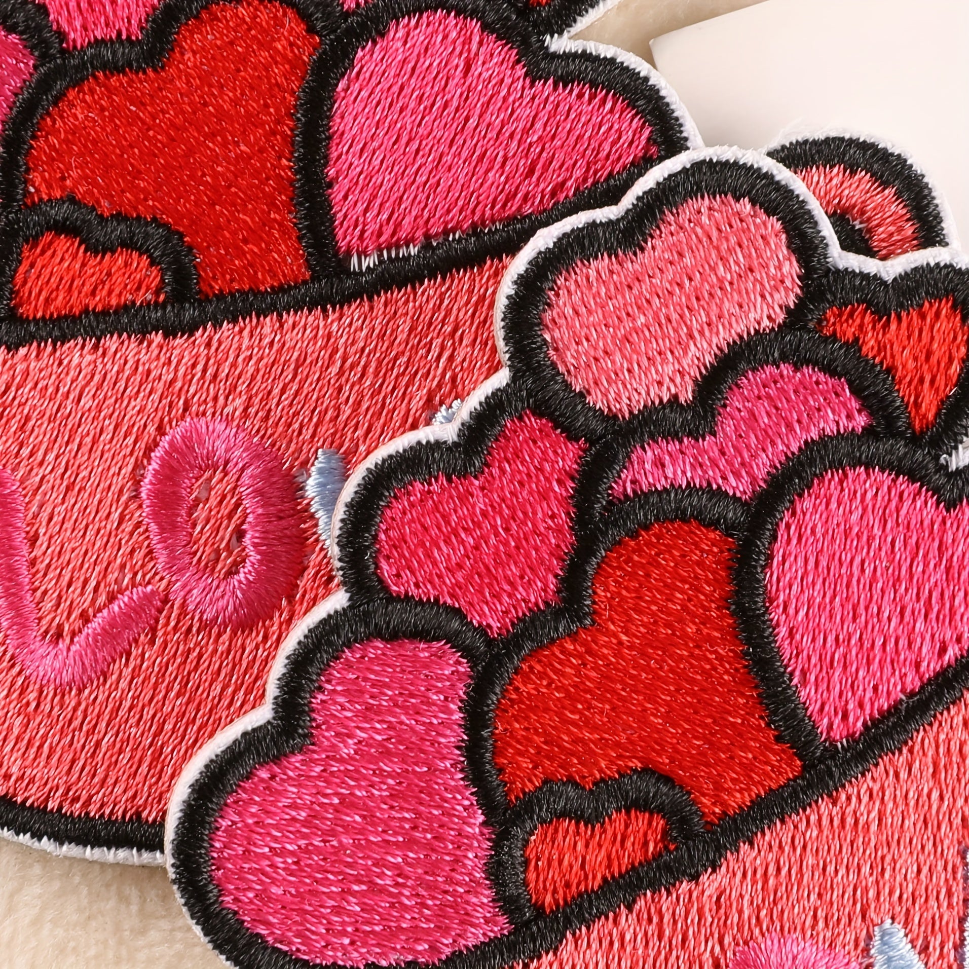 2pcs Heart Iron On Patches Sew On Embroidered Applique Patch DIY For Clothing