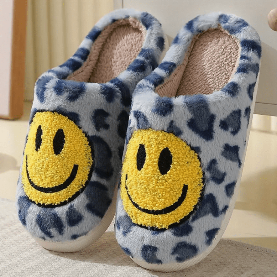 Women's Cozy Smile Face Plush Slippers Warm Indoor Fuzzy Shoes