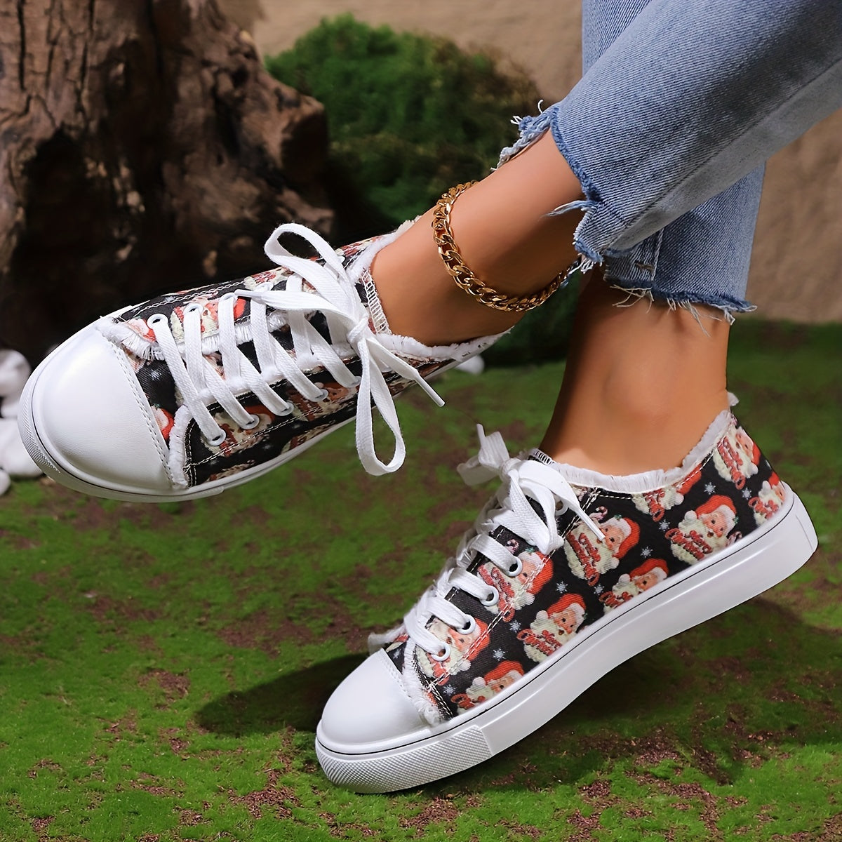 Christmas Santa Print Raw Trim Fall Round Toe Flat Skate Shoes