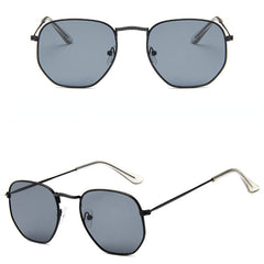 Square Vintage Sunglasses Men Women Sun Glasses Female Metal Lens