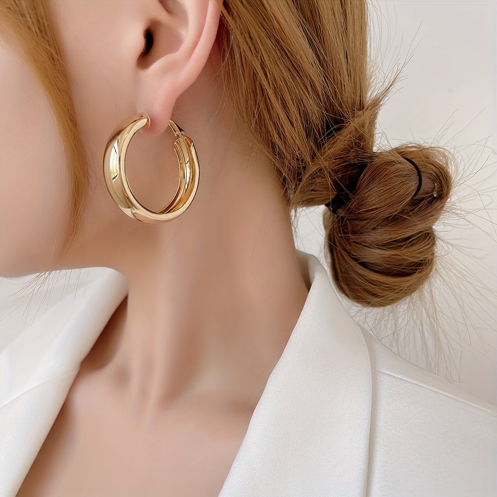 Golden Minimalist Hoop Earrings 18K Plated Jewelry