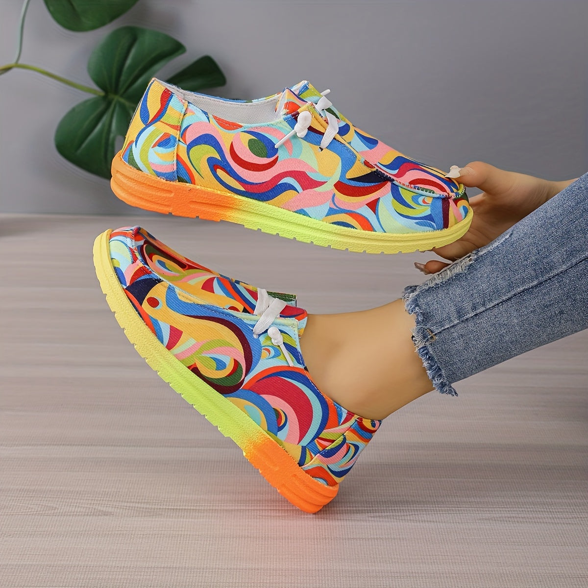 Women's Abstract Canvas Shoes Round Toe Low Top Slip On Sneakers