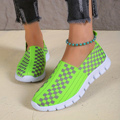 Women's Plaid Pattern Slip On Sneakers Lightweight Low Top Shoes