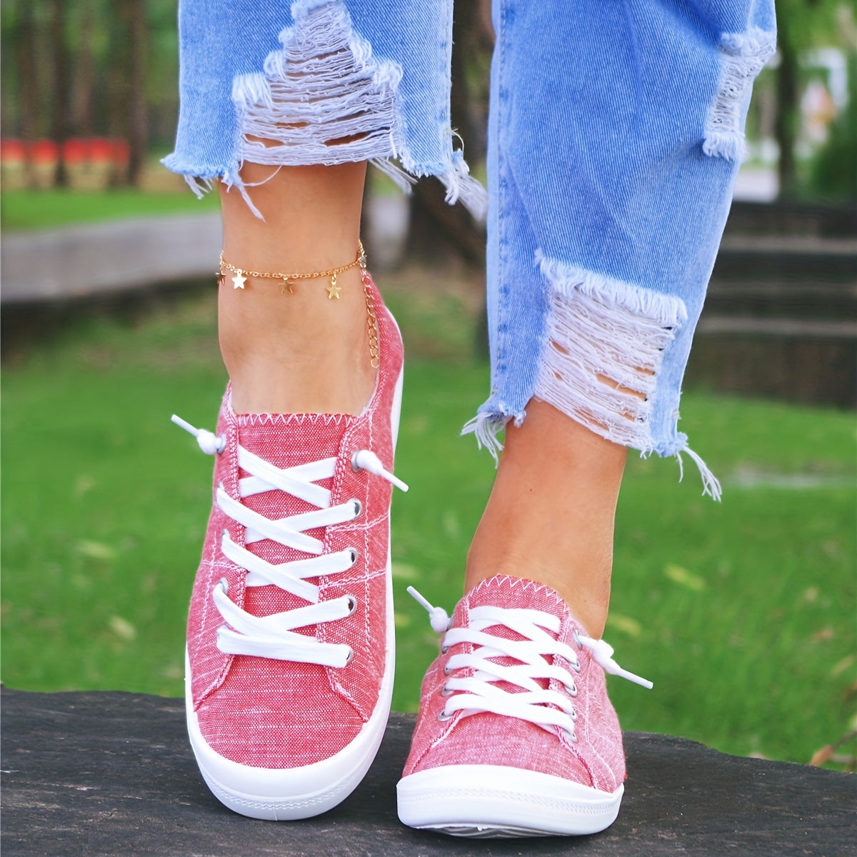 Women's Red Canvas Shoes Lightweight Lace Up Skate Shoes