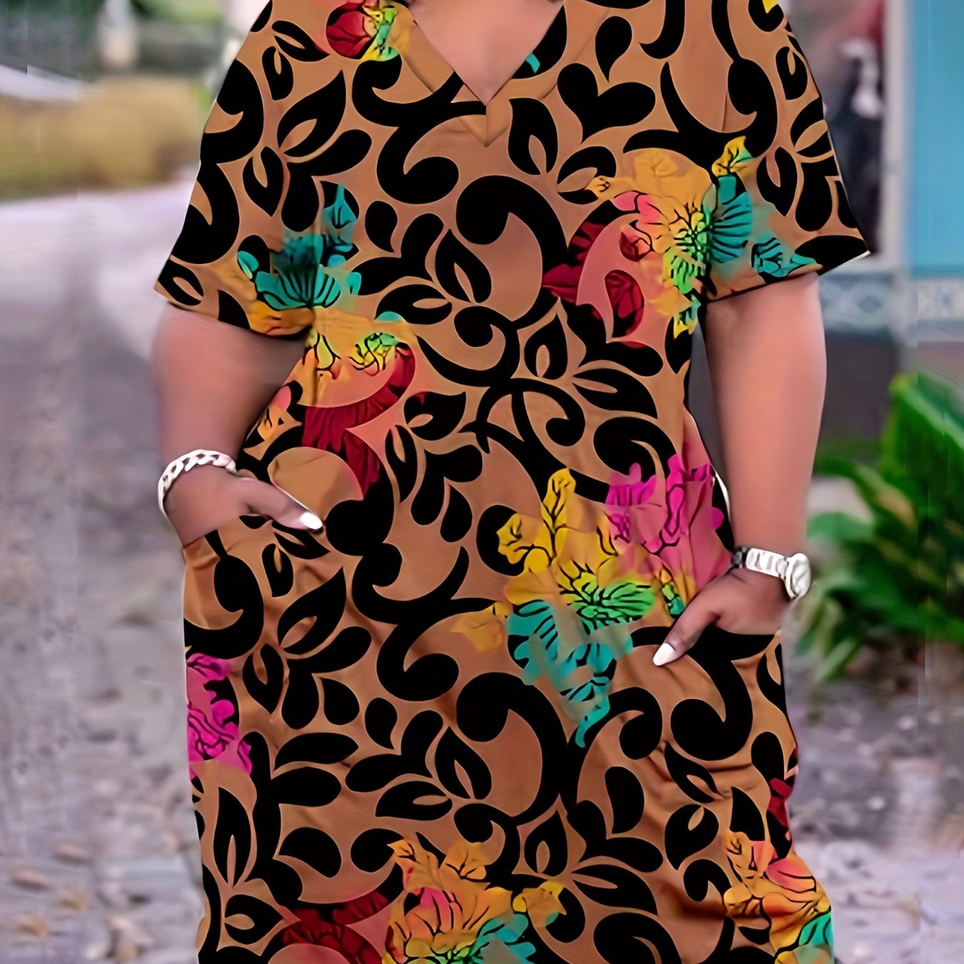 Floral Print V-Neck Dress With Pockets