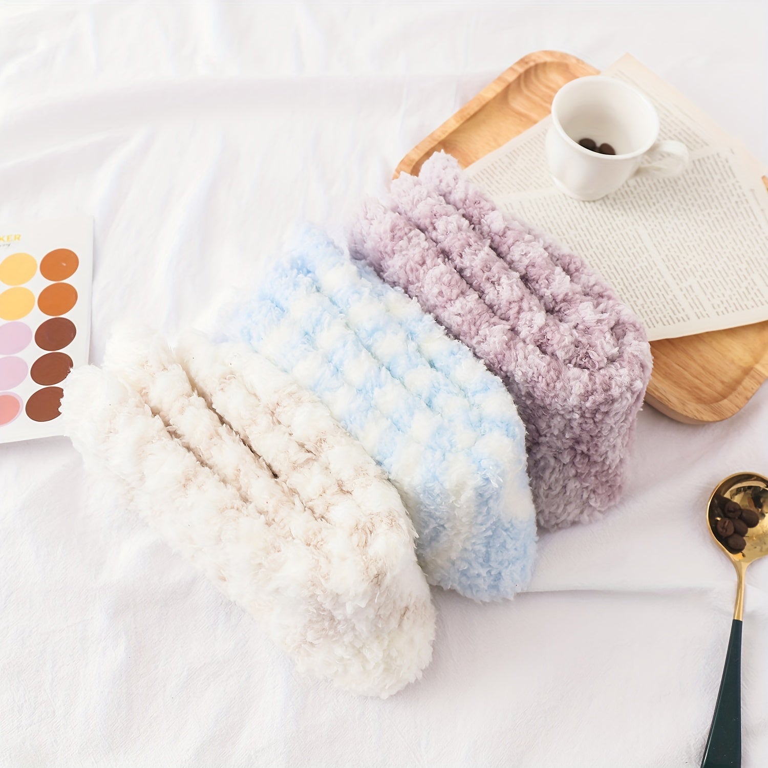 3 Pairs 5 Pairs Plus Size Striped Pattern Soft Fuzzy Socks Set Women's Plush War