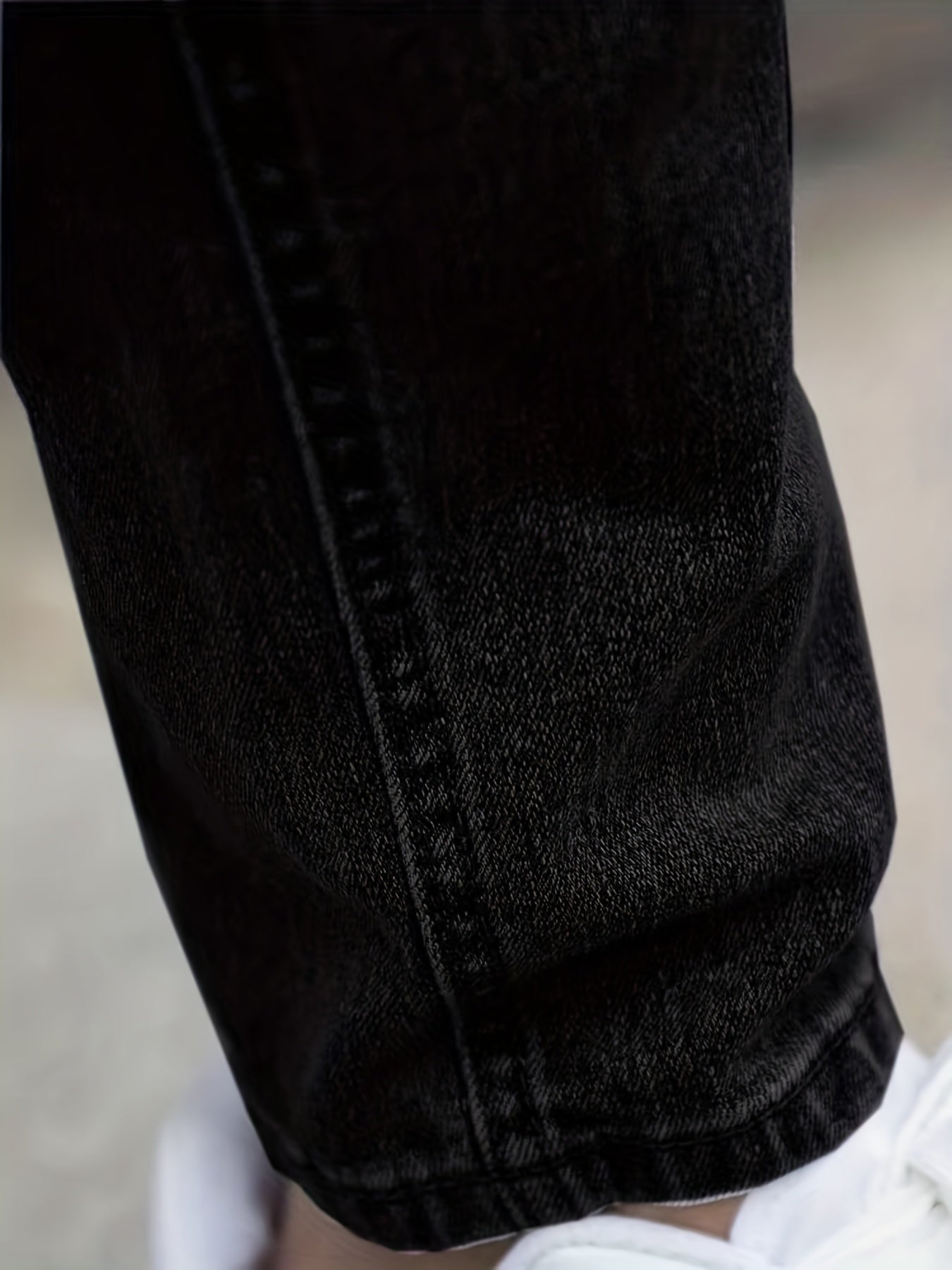 Men's Slim Fit Distressed Stretch Denim Jeans