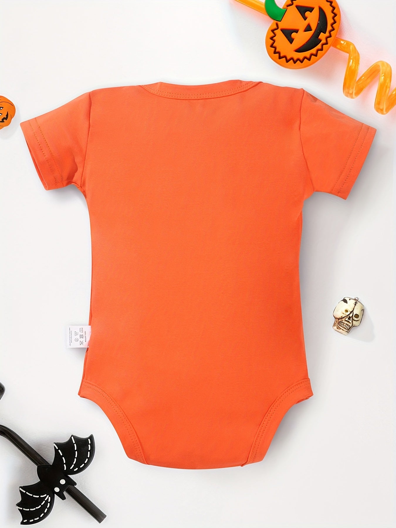Halloween Baby Onesies Letter Print Crew Neck Style Baby Bodysuits