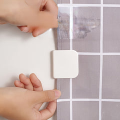 2pcs Adhesive Shower Curtain Guard Anti-Splash Clip