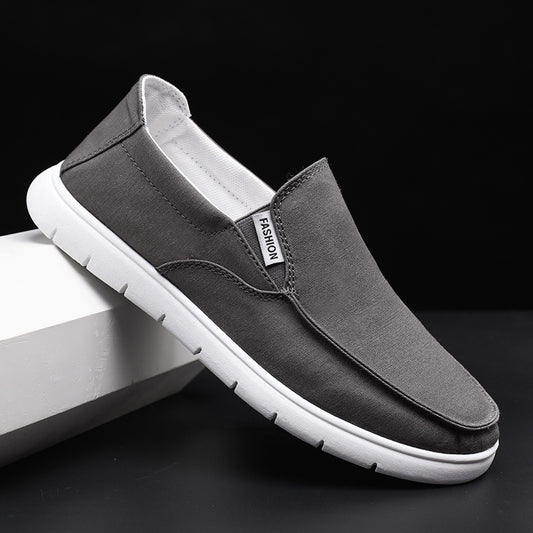 Men Slip on Sneakers Lightweight Comfy Non slip Casual Shoes