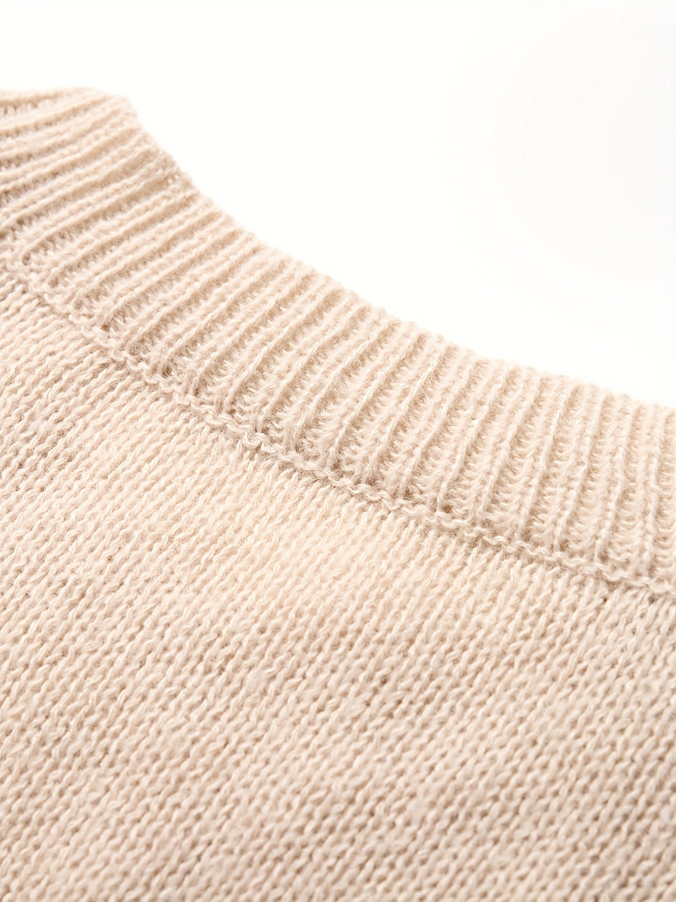 Men's Crew Neck Knitted Sweater - Block Plaid Sleeves - Fall/Winter