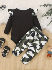Baby Girls Casual Romper with Sorry DADDY Print & Camouflage Pants Set