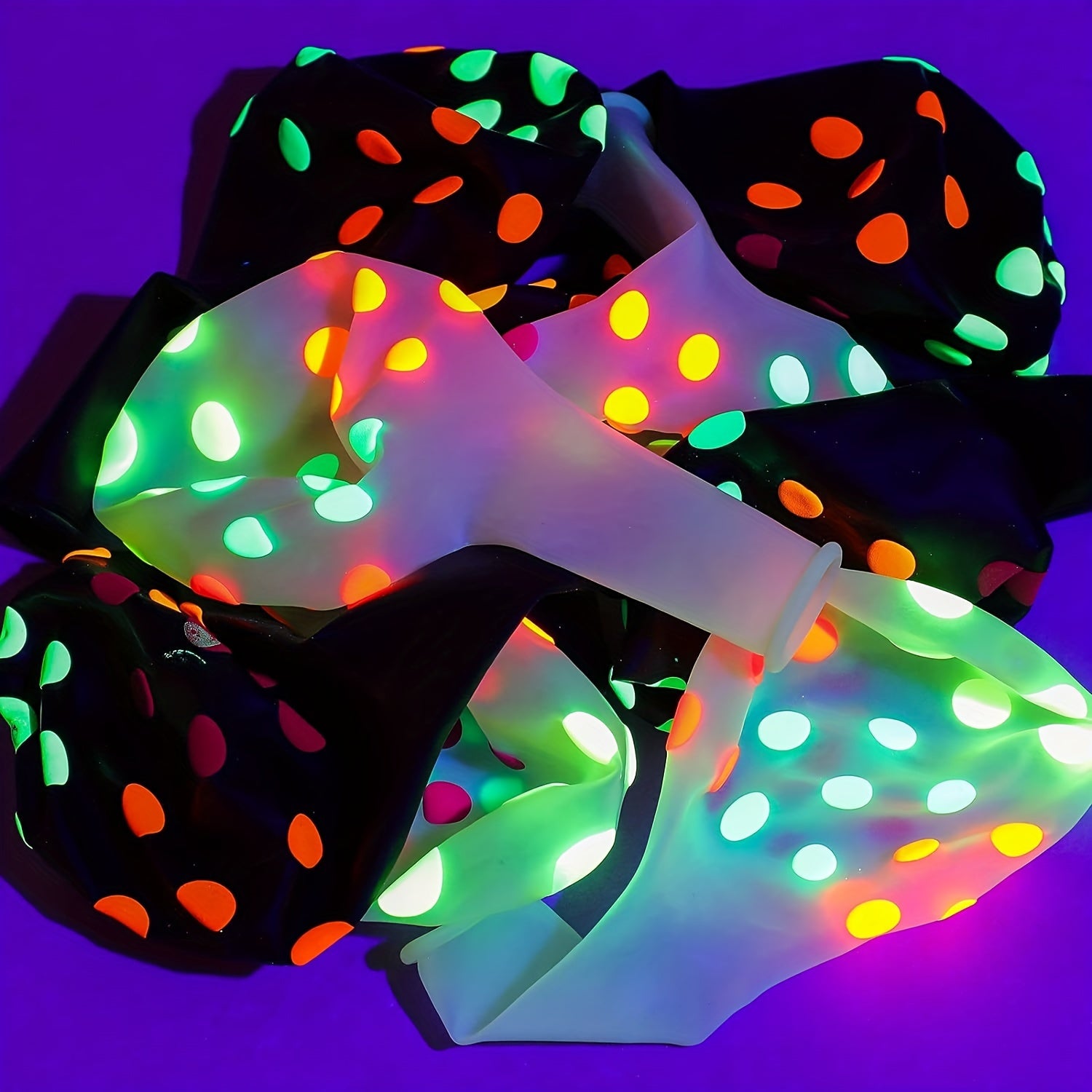 Neon Polka Dot Blacklight Balloons - Glow In The Dark Balloons