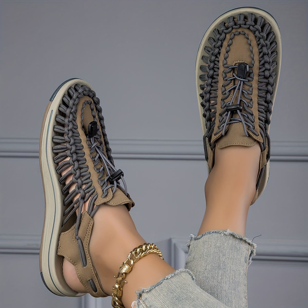 Woven Women's Casual Sandals Summer Breathable Closed Toe Hole Sandals